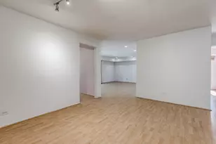 1450 Sandpebble Dr, Wheeling, IL 60090 - Photo 6