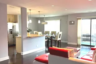 9332 Landings Ln, Des Plaines, IL 60016 - Photo 4