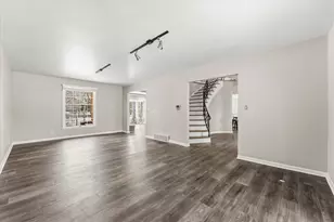 142 Lake Rd, Seymour, IL 61875 - Photo 6