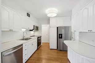 2017 Bosworth Ln, Northfield, IL 60093 - Photo 8