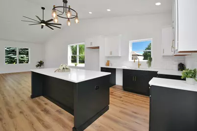 317 Waterford Estates Drive, Bloomington, IL 61704 - Photo 52