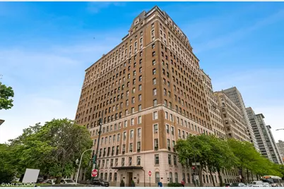 3500 N Lake Shore Drive #3C, Chicago, IL 60657 - Photo 1