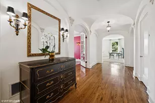 3500 N Lake Shore Dr, Chicago, IL 60657 - Photo 4