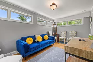 415 S Lake Shore Dr, Lake Geneva, WI 53147 - Photo 6