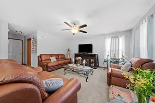 6501 Roth Dr, Joliet, IL 60431 - Photo 10