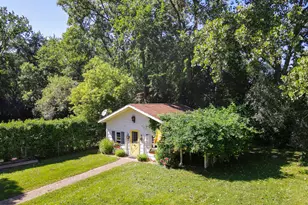 28W266 Hillview Ave, West Chicago, IL 60185 - Photo 28
