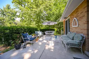 28W266 Hillview Ave, West Chicago, IL 60185 - Photo 24