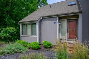 19 Cedar Bluff Ln, Galena, IL 61036 - Photo 2