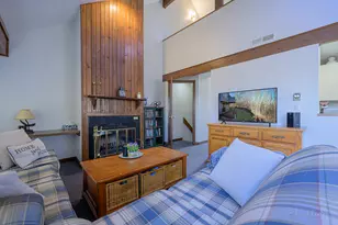 19 Cedar Bluff Ln, Galena, IL 61036 - Photo 12