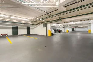 100 N Gary Ave N, Wheaton, IL 60187 - Photo 22