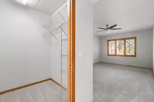100 N Gary Ave N, Wheaton, IL 60187 - Photo 18