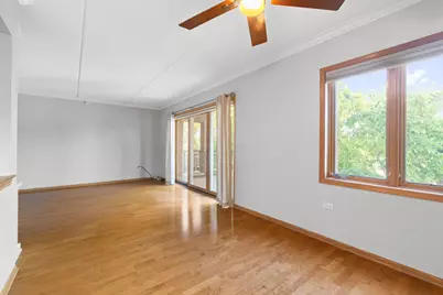 100 N Gary Avenue N #304, Wheaton, IL 60187 - Photo 8