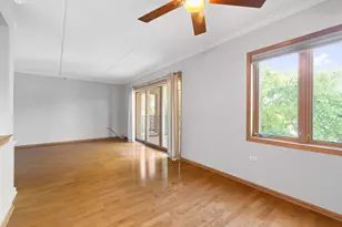 100 N Gary Ave N, Wheaton, IL 60187 - Photo 8