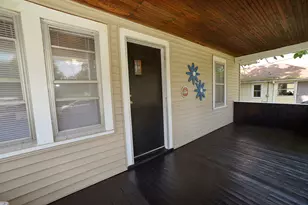 1617 Pine St, Ottawa, IL 61350 - Photo 2