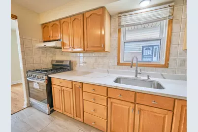 18207 Ravisloe Terrace, Country Club Hills, IL 60478 - Photo 6