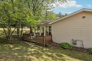 710 Greenbriar Ln, Lindenhurst, IL 60046 - Photo 38