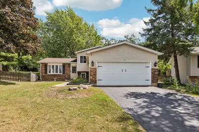 710 Greenbriar Lane, Lindenhurst, IL 60046 - Photo 40