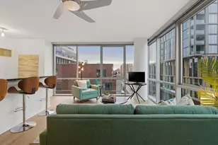 123 S Green St, Chicago, IL 60607 - Photo 6