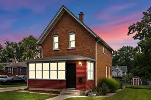 319 Wabash St, Elgin, IL 60123 - Photo 18