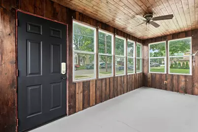 319 Wabash Street, Elgin, IL 60123 - Photo 16