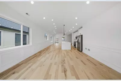 10718 S Worth Avenue, Worth, IL 60482 - Photo 12