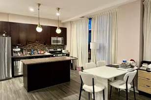 101 W Superior St, Chicago, IL 60654 - Photo 8