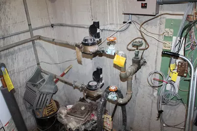 129 E Locust Street, Dekalb, IL 60115 - Photo 28