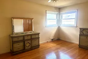 2800 W Bryn Mawr Ave, Chicago, IL 60659 - Photo 8