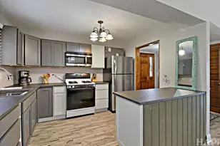 215 S Northwest Hwy, Cary, IL 60013 - Photo 10