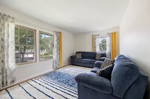 910 Lonsdale Rd, Elk Grove Village, IL 60007 - Photo 20