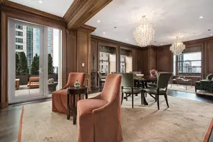 159 E Walton Pl, Chicago, IL 60611 - Photo 20