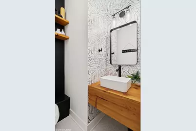 1655 N Campbell Avenue #1, Chicago, IL 60647 - Photo 8