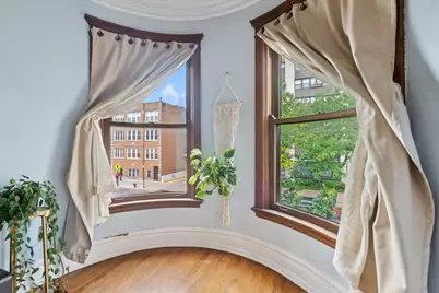 523 W Belmont Avenue #2E, Chicago, IL 60657 - Photo 6