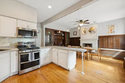 523 W Belmont Avenue #2E, Chicago, IL 60657 - Photo 18