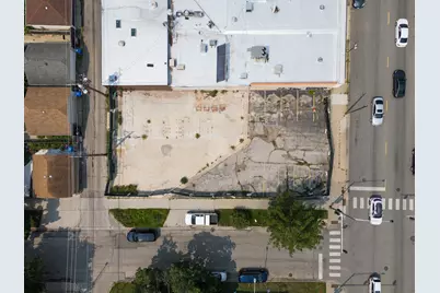 5401 W Montrose Avenue, Chicago, IL 60641 - Photo 6