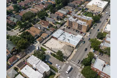 5401 W Montrose Avenue, Chicago, IL 60641 - Photo 1