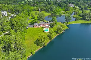 7 3 Lakes Rd, Barrington Hills, IL 60010 - Photo 4