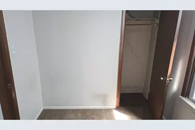 13550 S Burley Avenue, Chicago, IL 60633 - Photo 8