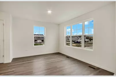 361 Bridgeview Court, Saint Charles, IL 60174 - Photo 10