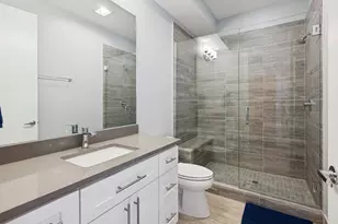 2442 N Clybourn Ave, Chicago, IL 60614 - Photo 16