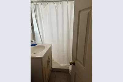 8750 S Exchange Avenue, Chicago, IL 60617 - Photo 4