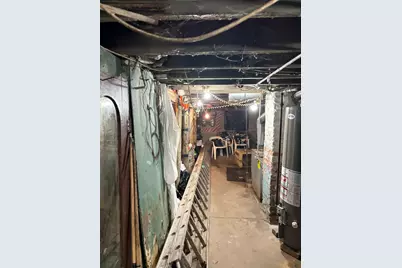 8750 S Exchange Avenue, Chicago, IL 60617 - Photo 10