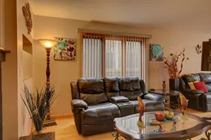 2542 Budd St, River Grove, IL 60171 - Photo 8