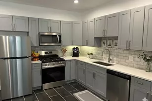 8018 S Laflin St, Chicago, IL 60620 - Photo 6