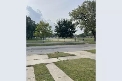 14647 Irving Avenue, Dolton, IL 60419 - Photo 4