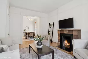 1411 N Wells St, Chicago, IL 60610 - Photo 12