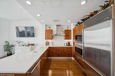 401 N Wabash Avenue #52C, Chicago, IL 60611 - Photo 4