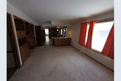 [Address not provided], Lansing, IL 60438 - Photo 8