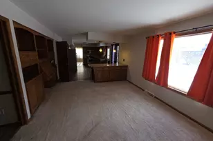 [Address not provided], Lansing, IL 60438 - Photo 8