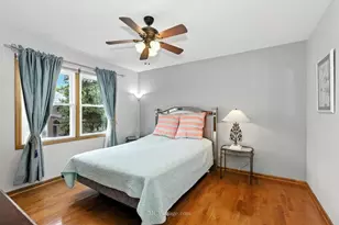 3835 Huntington Blvd, Hoffman Estates, IL 60192 - Photo 16